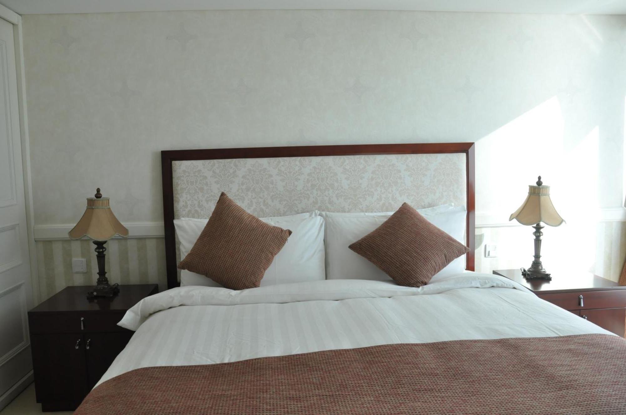 Qingdao Jinshan We+ Holiday Apartment Екстериор снимка